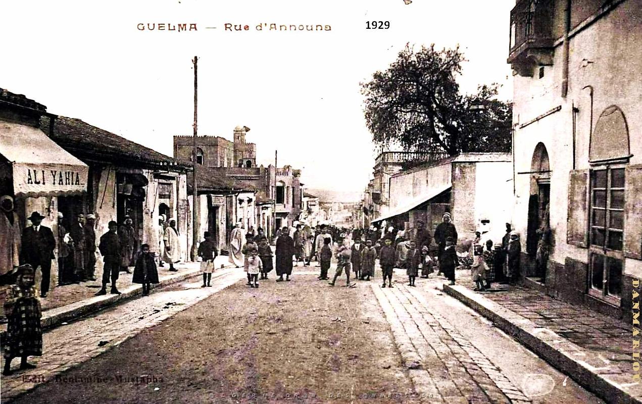 2917- Guelma - Rue d'Announa - 1929.jpg
